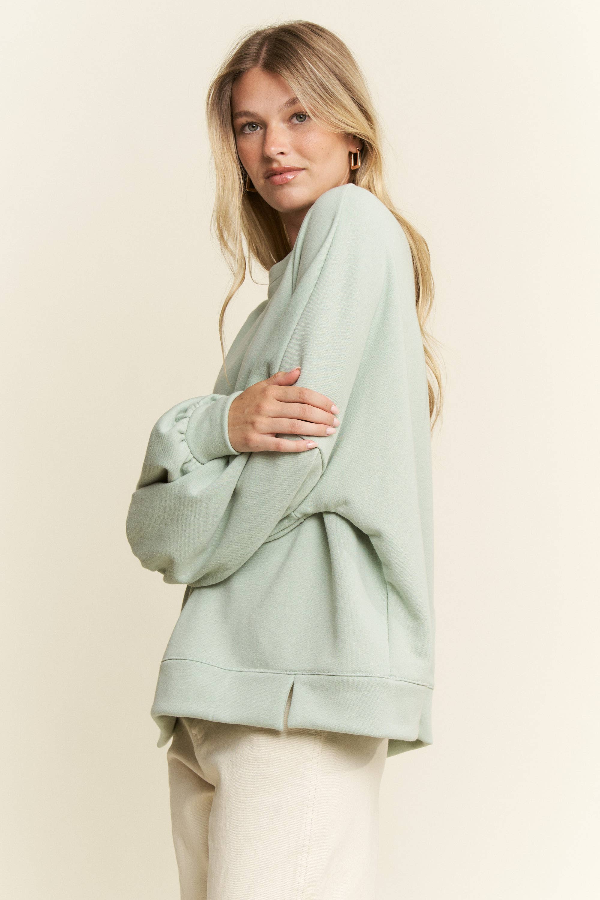 SOLID PASTEL DROP SHOULDER SWEATSHIRT