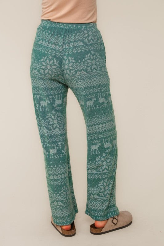 Hunter Green Reindeer and Snowflakes Lounge Set