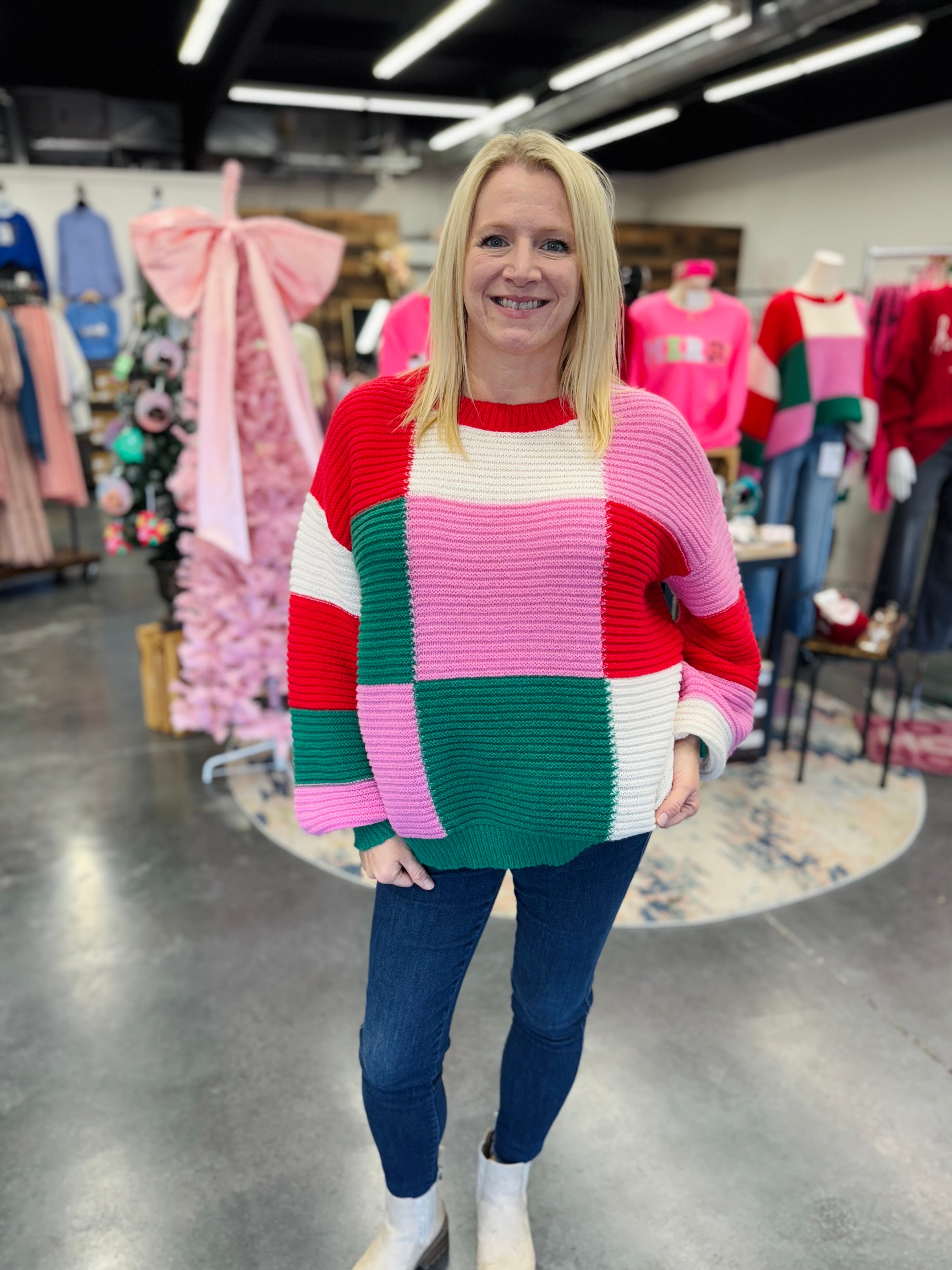 GEOMETRIC MULTICOLOR KNIT SWEATER