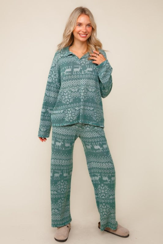 Hunter Green Reindeer and Snowflakes Lounge Set