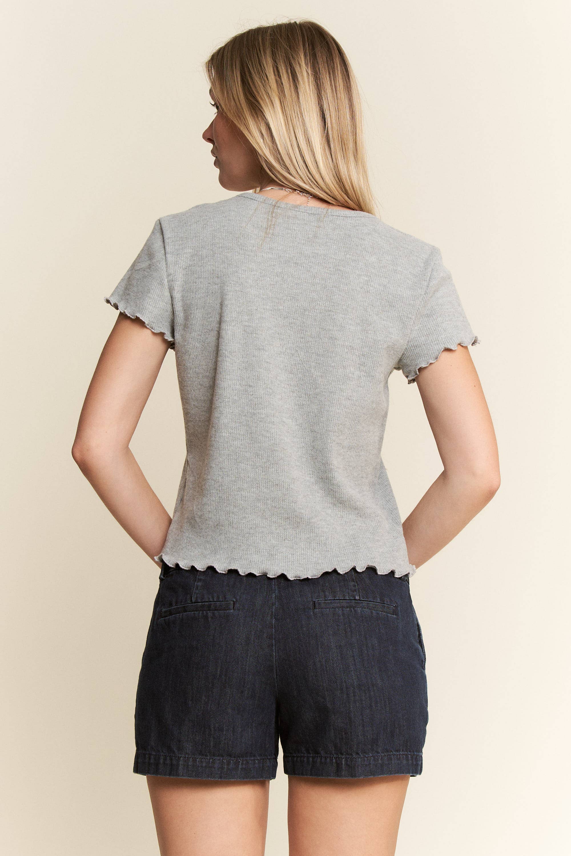 SOLID SOFT KNIT TOP