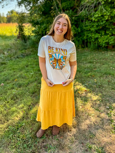 Vintage White BE KIND Graphic T-Shirt