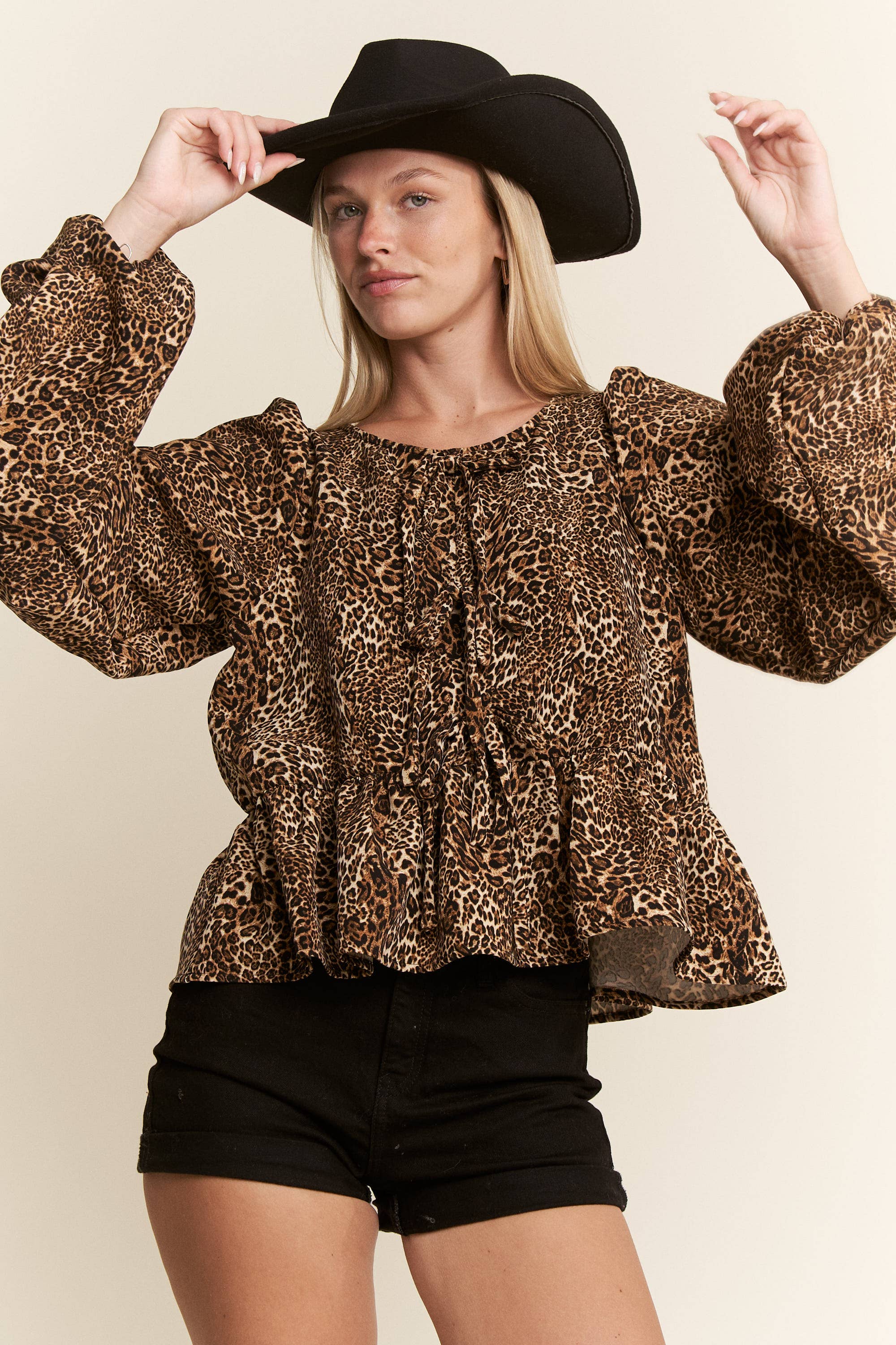 LEOPARD PRINT PUFF SLEEVE BOW FRONT TOP