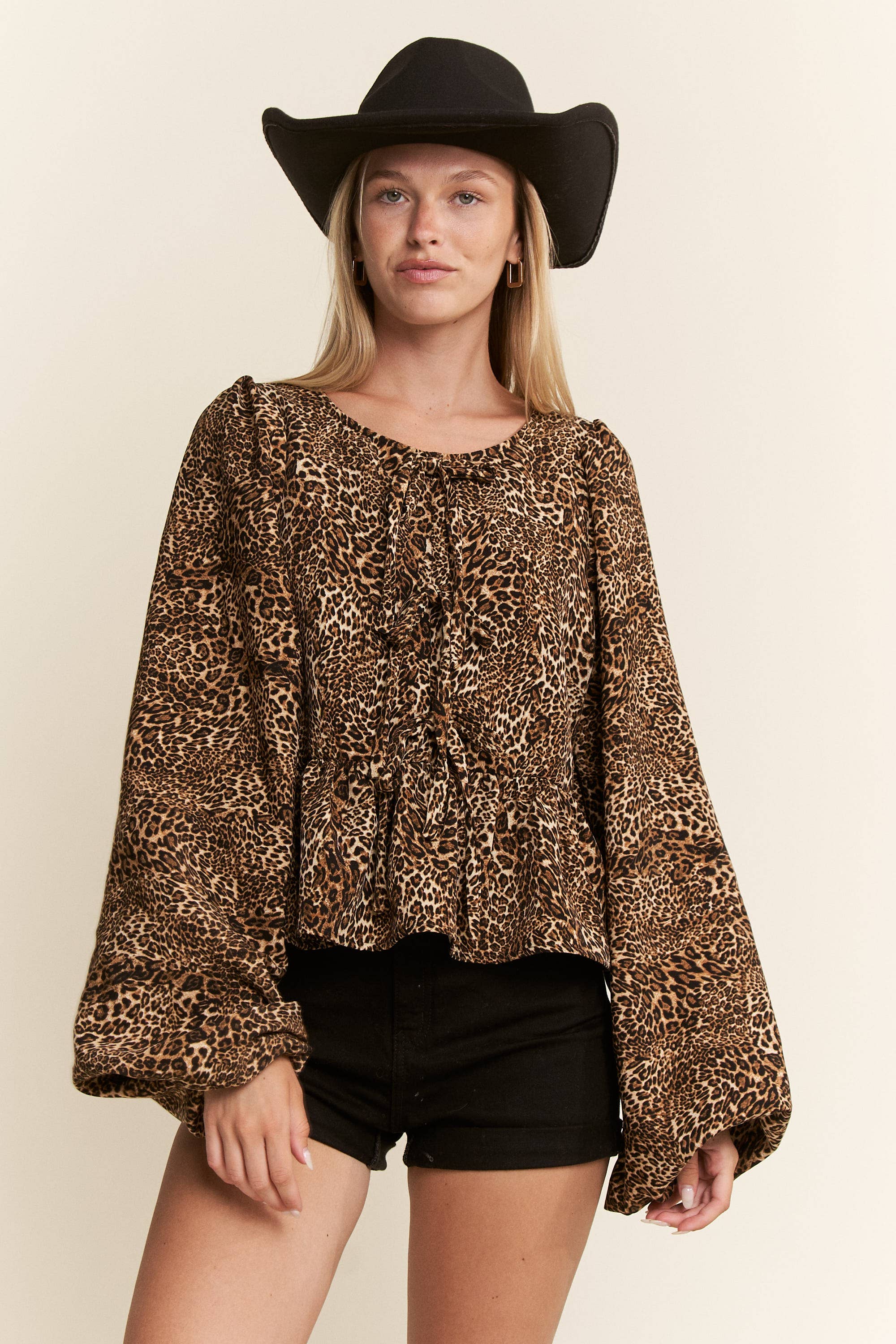LEOPARD PRINT PUFF SLEEVE BOW FRONT TOP